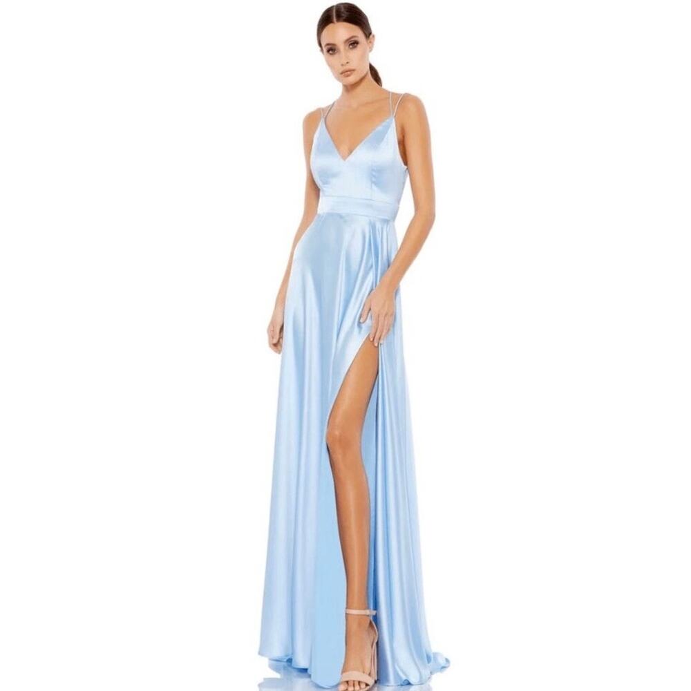 Chic Sky Blue Maxi Dress